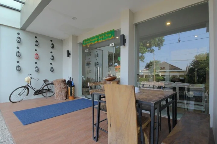 Семаранг: Airy Tegalsari Kawi Raya 49 Semarang