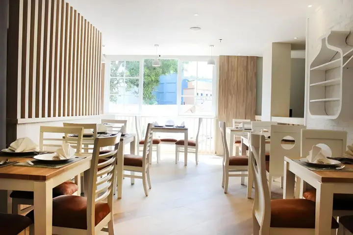 Амбон: Stori Hotel Ambon