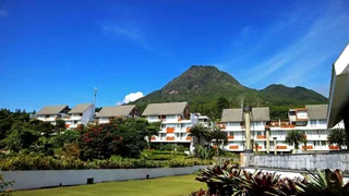 Маланг: Amartha Hills Hotel and Resort