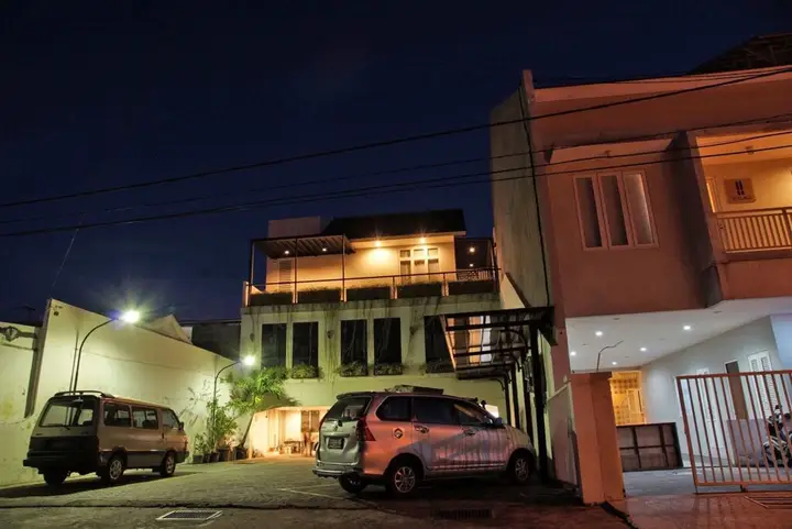 RedDoorz near Plaza Marina — фото 1