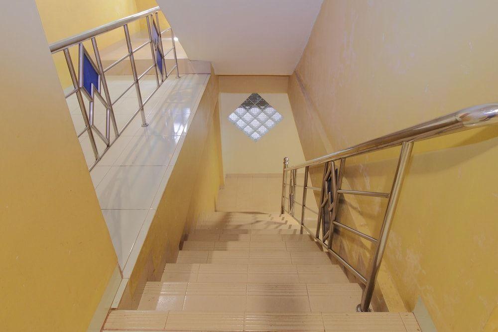 Батам: Airy Komplek Nagoya Square Blok C 66 Batam