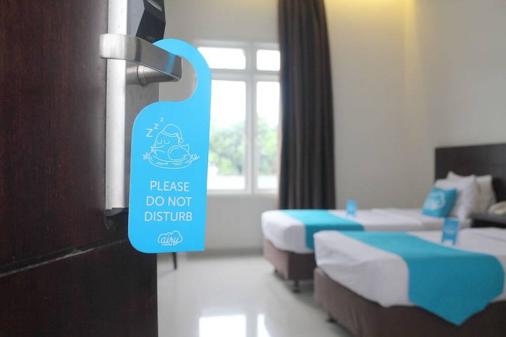 Семаранг: Airy Candisari Sisingamangaraja 4 Semarang