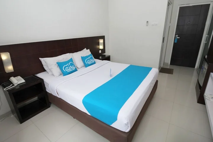 Семаранг: Airy Candisari Sisingamangaraja 4 Semarang