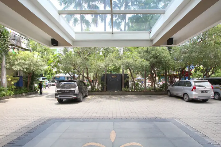 Сурабая: 艾里泗水萨瓦汉克兰甘酒店(Airy Sawahan Kranggan Surabaya)