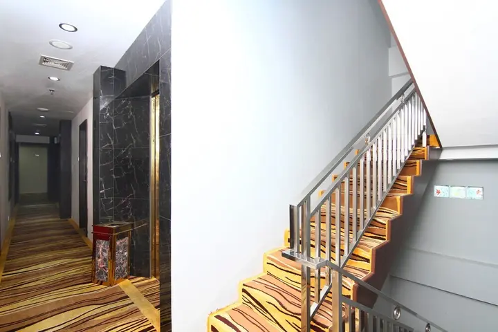 Батам: Airy Nagoya Lucky Estate Pembangunan Batam