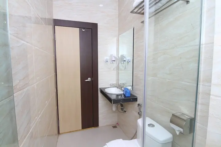 Батам: Airy Nagoya Lucky Estate Pembangunan Batam