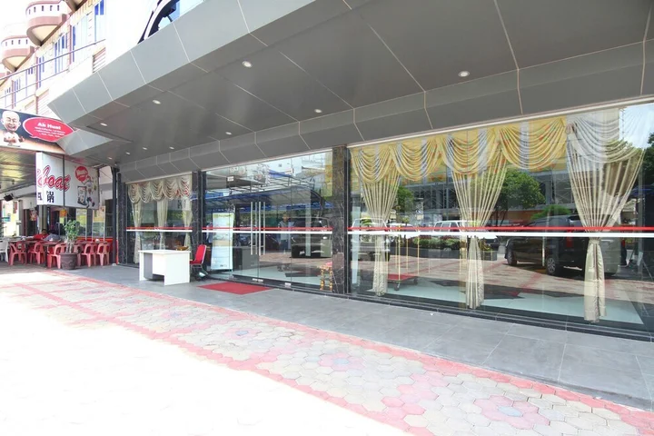 Батам: Airy Nagoya Lucky Estate Pembangunan Batam
