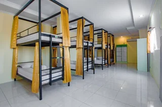 Депок: Athaya Guest House