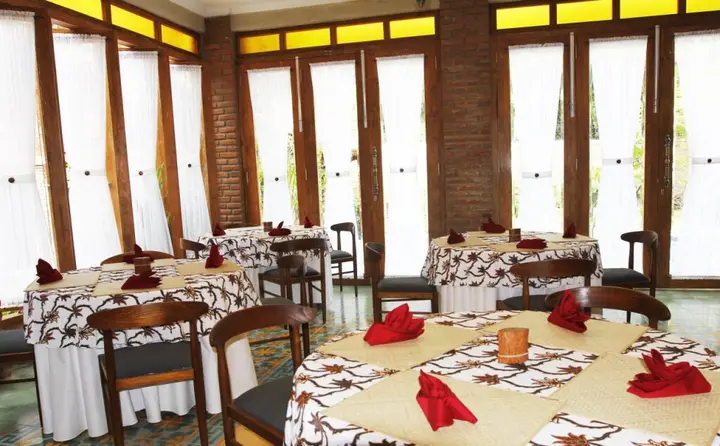 Батуретно: Joglo Mandapa Boutique Hotel & Resto
