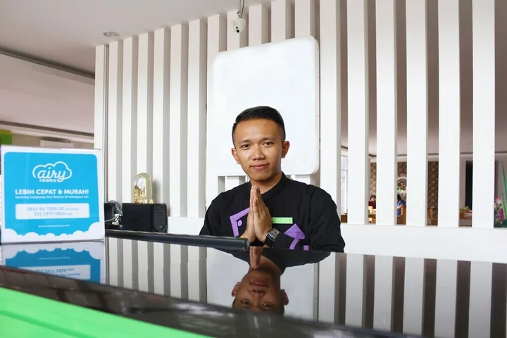 Сукабуми: Airy Karamat Bhayangkara 127 Sukabumi