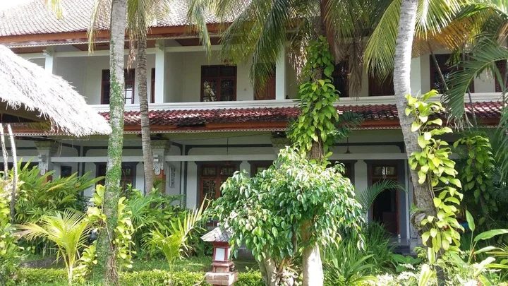 Каликбукбук: Padang Lovina Sea Side Cottage