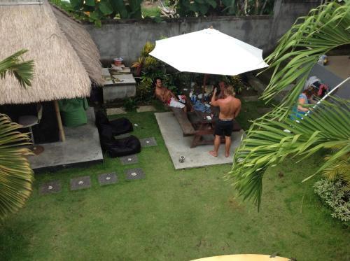 Чангу: The Dr Ding Surf Homestay