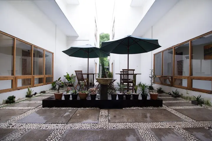 Депок: Airy Syariah Sleman Jembatan Merah 104 Yogyakarta