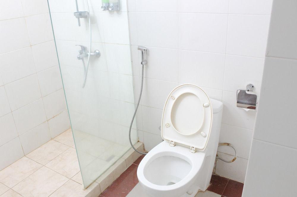 Сурабая: 艾里泗水达尔莫迪本尼格罗 23 号酒店(Airy Darmo Diponegoro 23 Surabaya)