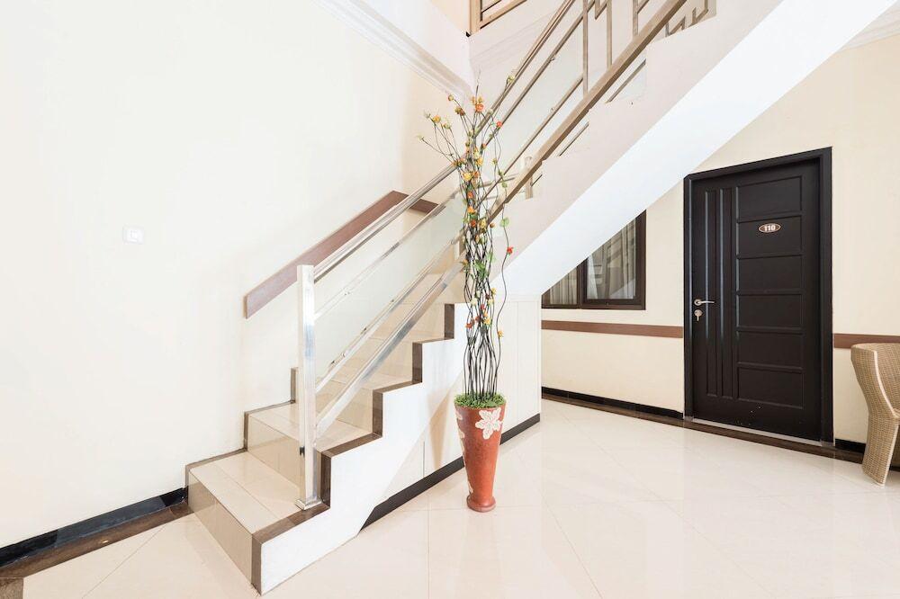 Airy Syariah Klojen Pasar Besar Square 124 Malang — фото 6