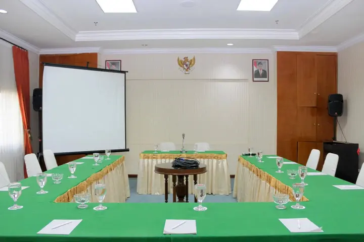 Самаринда: Airy Lembuswana S Parman Samarinda