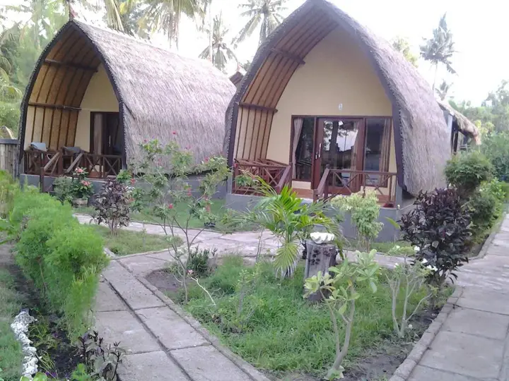 Bollata Bintang Beach Hotel — фото 1