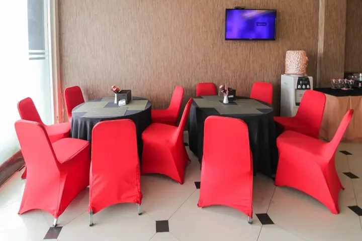 Палангкарая: Airy Langkai Ahmad Yani 51 Palangkaraya