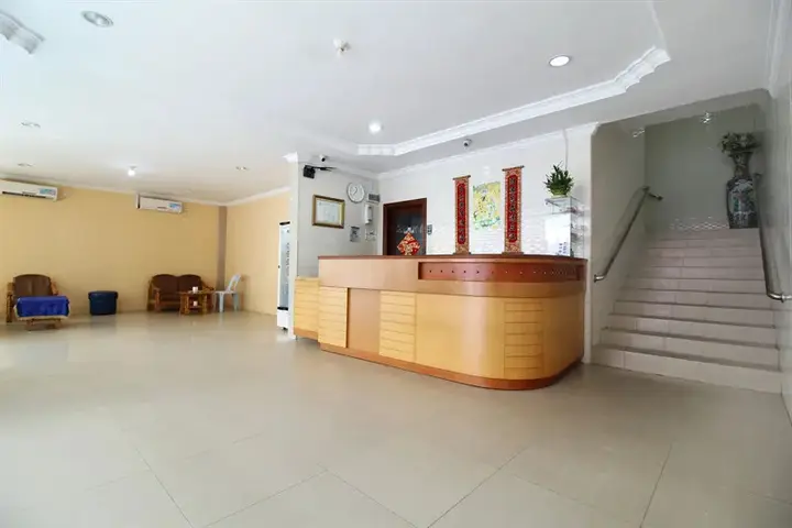 Батам: Airy Eco Nagoya Komplek Bumi Indah Blok Empat 42 Batam