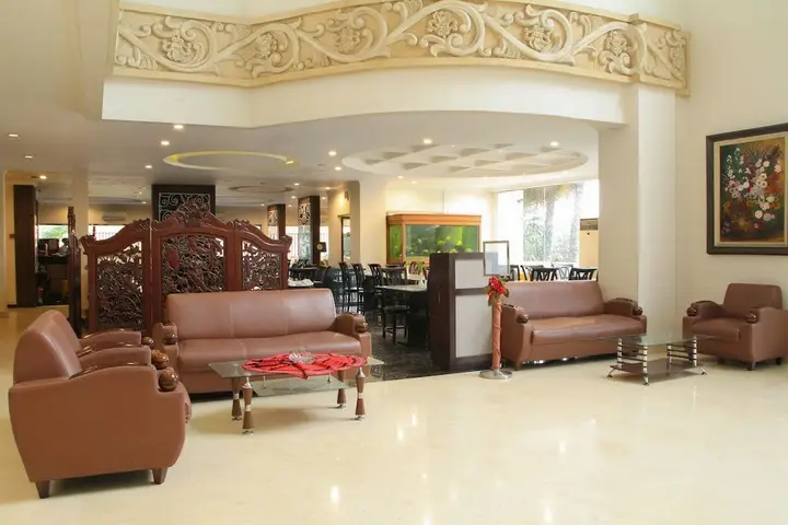 Airy Alun Alun Malang Aries Munandar 41 — фото 2
