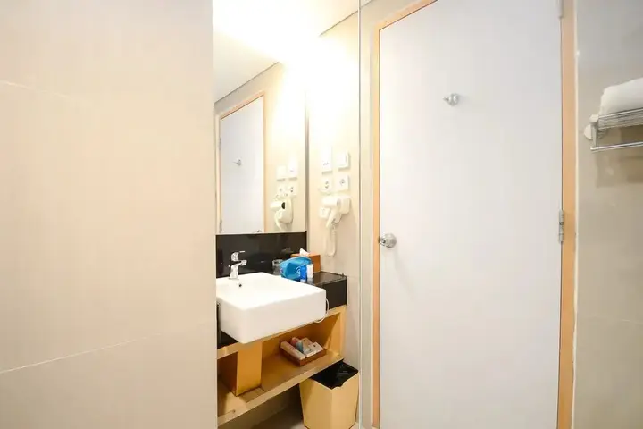 Семаранг: Airy Premier Semarang Selatan MT Haryono 972