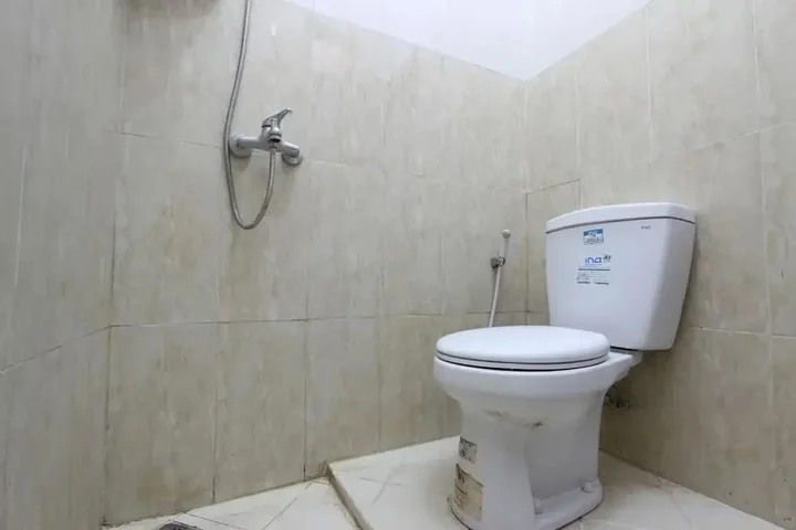 Депок: RedDoorz @ Jakal Bawah
