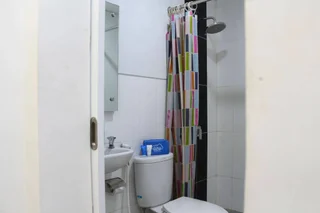 Сурабая: Airy Gubeng Kalimantan Surabaya