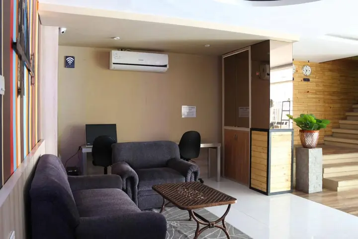 Сурабая: Airy Gubeng Kalimantan Surabaya