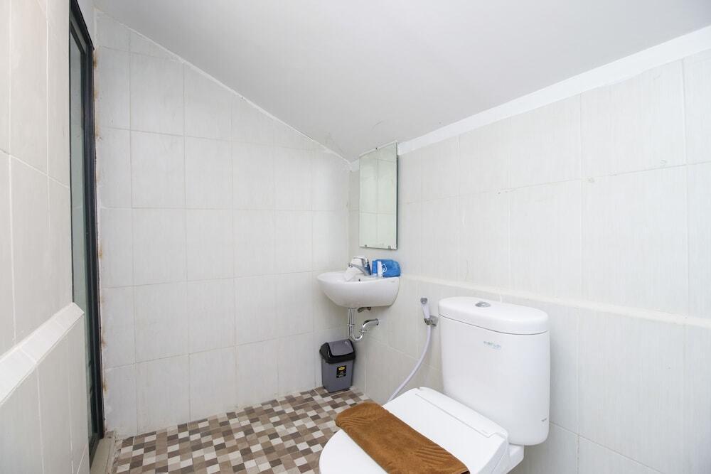 Бандунг: Airy Regol Lengkong Besar 145 Bandung