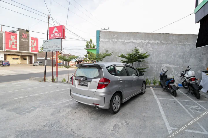 Палангкарая: Airy Bandara Tjilik Riwut Seth Adji 31 Palangkaraya