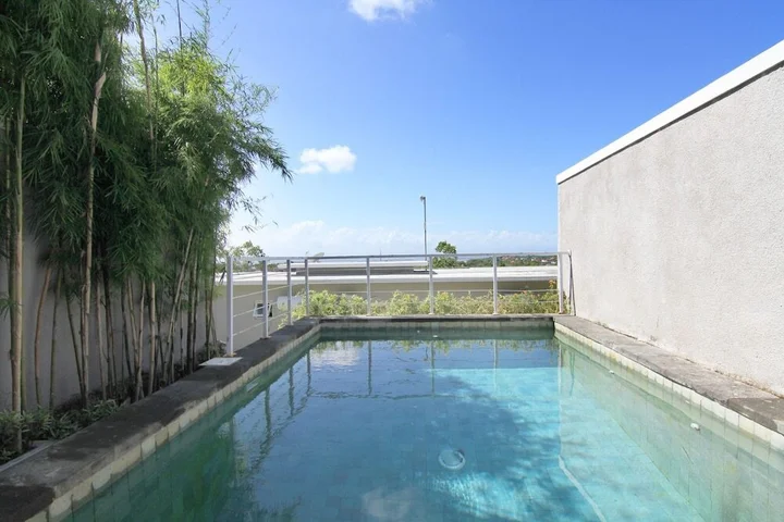 Беноа: 巴厘岛艾里金巴兰努安萨帖木儿科里比诺阿酒店(Airy Premier Jimbaran Nuansa Timur Kori Bali)
