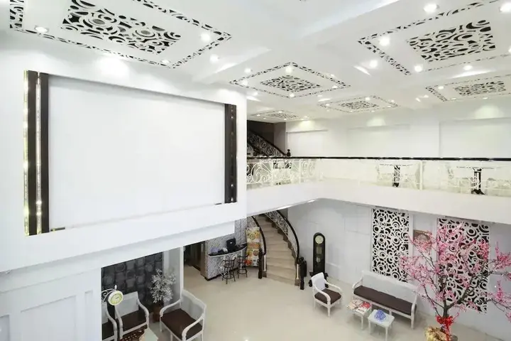 Медан: Airy Thamrin Gandhi Medan
