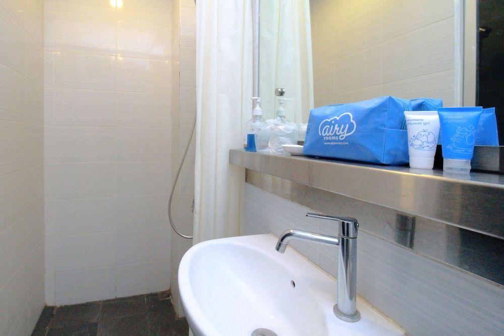 Медан: Airy Thamrin Gandhi Medan