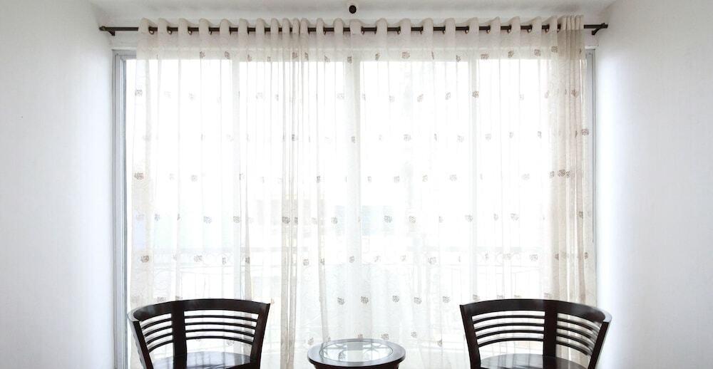 Медан: Airy Thamrin Gandhi Medan