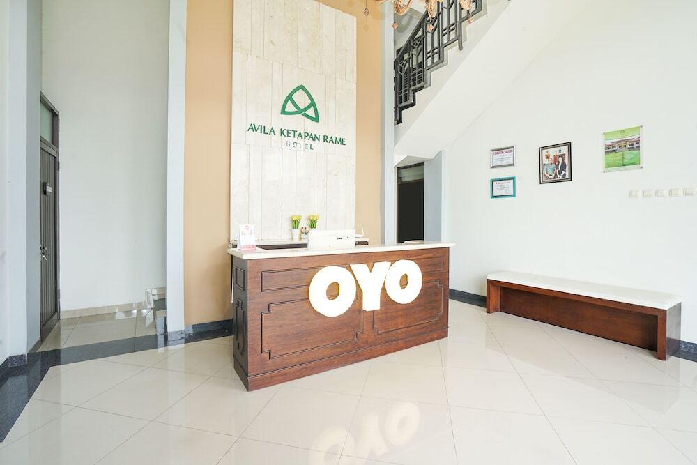 Травас: Avila Ketapan Rame Hotel