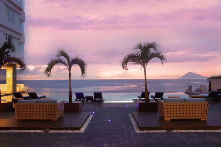 Манадо: Four Points by Sheraton Manado