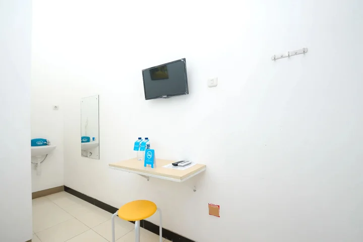 Семаранг: Airy Eco Miroto Seteran Serut Semarang