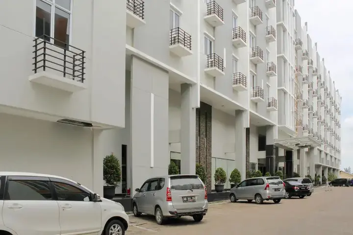 Понтианак: Airy Pontianak Selatan Ayani Perdana 8