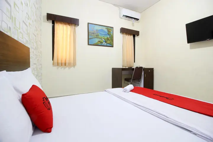 Депок: RedDoorz @ Swakarya Kaliurang