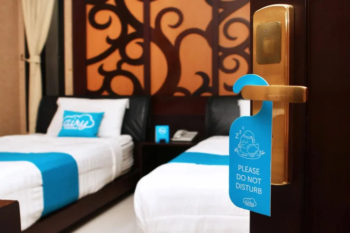 Сурабая: Airy Ngagel Jaya Surabaya