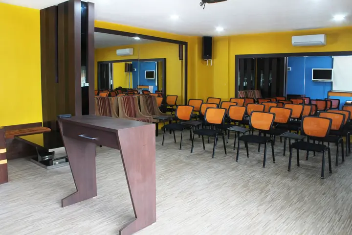 Батам: Airy Nagoya Raja Ali Batam