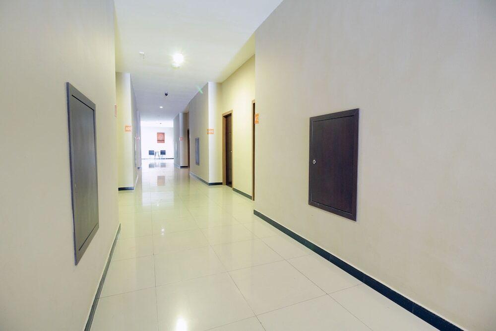 Батам: Airy Nagoya Raja Ali Batam