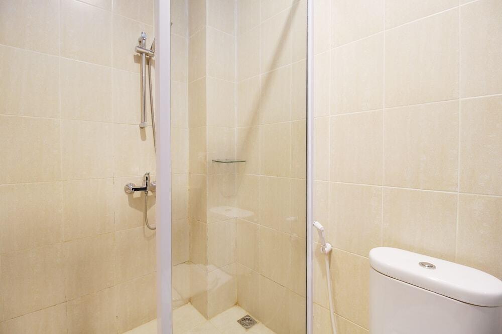 Батам: Airy Nagoya Raja Ali Batam