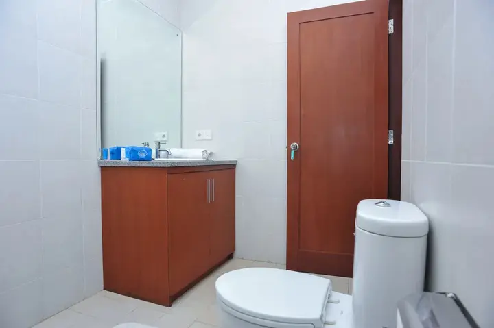 Санур Кайя: 巴厘岛艾里沙努尔伍拉赖79号酒店(Airy Eco Sanur Bypass Ngurah Rai 79 Bali)
