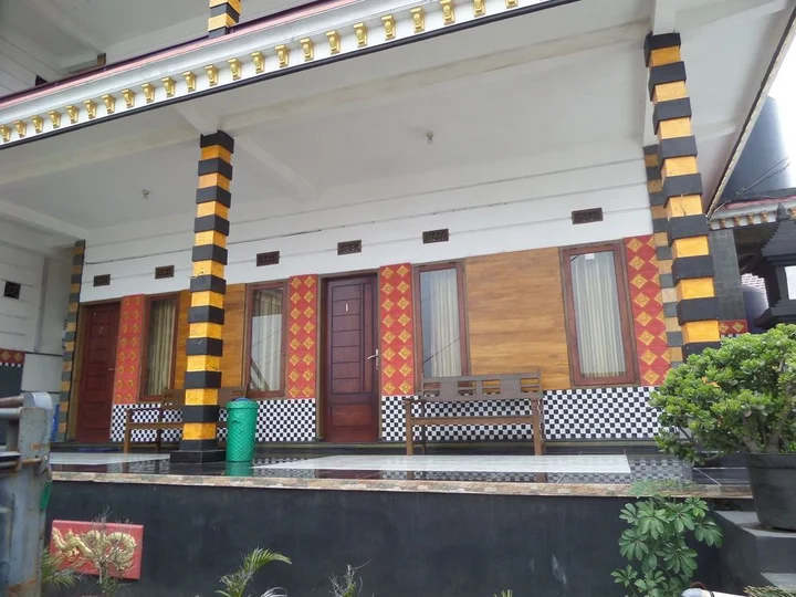 Надисари: Rahayu Hotel