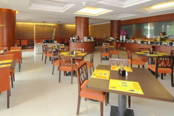 Семаранг: Airy Pecinan Wahid Hasyim 125 Semarang