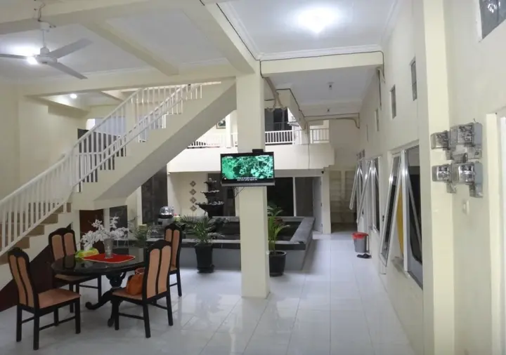 Сурабая: Rumah Kost Sakinah