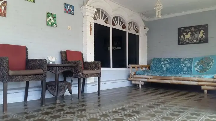 Каликбукбук: Mas Bungalows Lovina