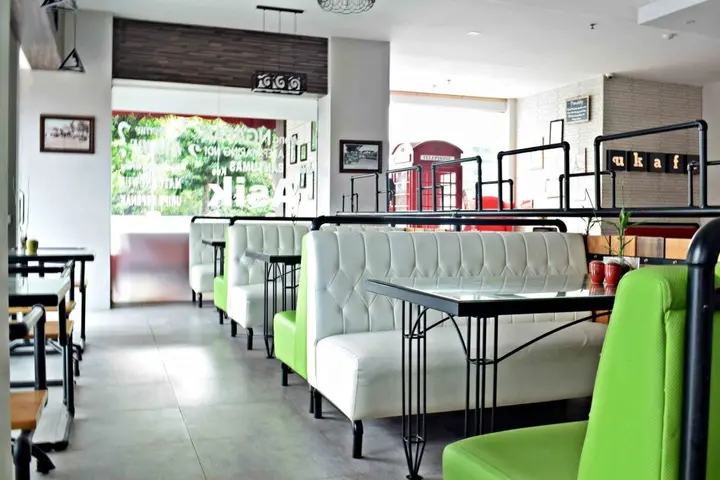 Пурвокерто: Meotel Purwokerto