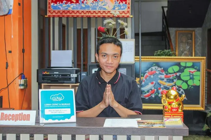 Сурабая: Airy Wijaya Kusuma Dukuh Kupang Timur 20 Surabaya